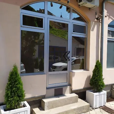 Lejlighed Sky Is The Limit * * Novi Sad