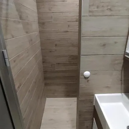 Lejlighed Sky Is The Limit * * Novi Sad